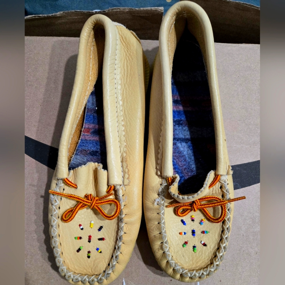 Women Authenic Mocs